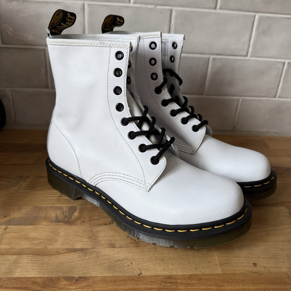 Dr Martens 1460 Boots Women's Original Leather White Size 9 - Picture 10 of 10